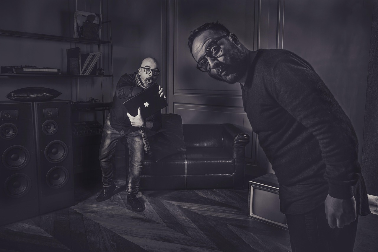 剑灵怀旧服:sage美国注册代理