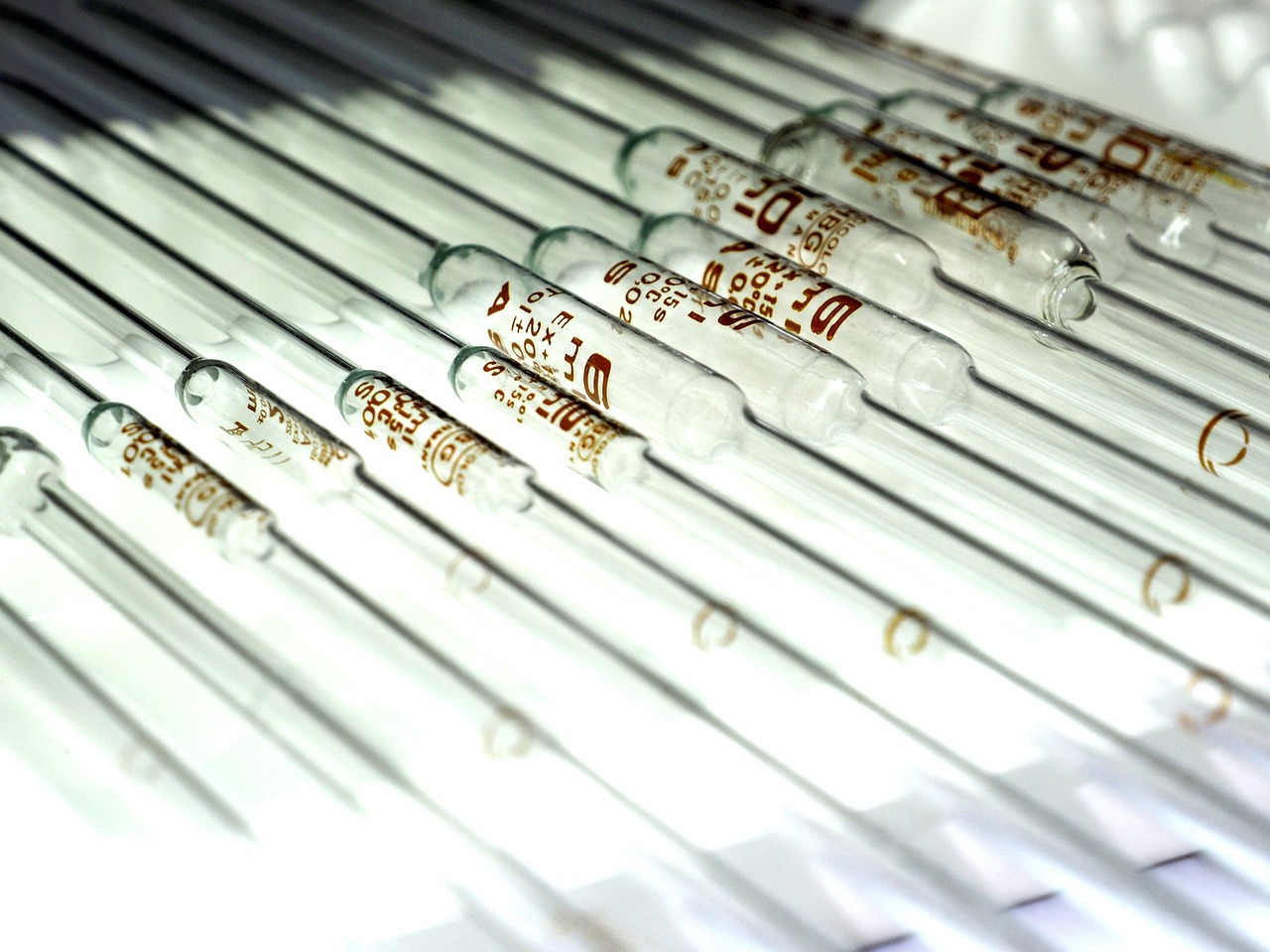 搜狐实名账号：中都街道注册代理联系方式